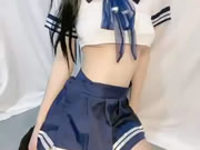 jk美乳少女發騷自拍